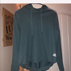 Patagonia Synchilla & Adidas light sweatshirt